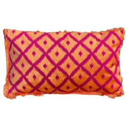 Colmore – Sierkussen Ruiten Oranje Fuchsia 60x35cm franjes