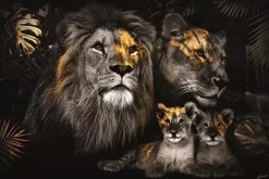 Glasschilderij Leeuwenfamilie met 2 welpjes